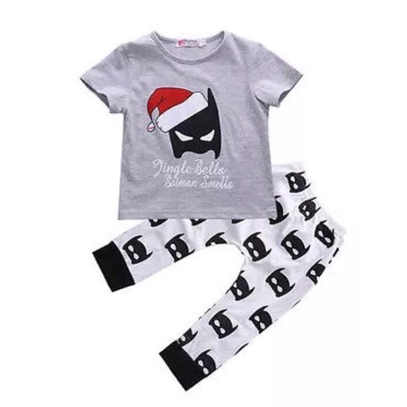 Batman Holiday Santa Outfit - Picture 1 of 3